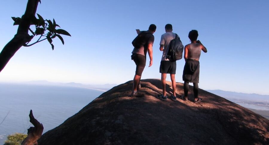 Pedra do Telégrafo Hike and Beach Full-Day Tour - Viewpoints, Pedra da Bigorna, and the famous photo