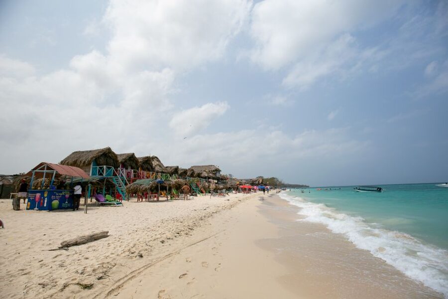 Playa Blanca Full-Day Trip from Cartagena - Arriving at Playa Blanca’s white sand