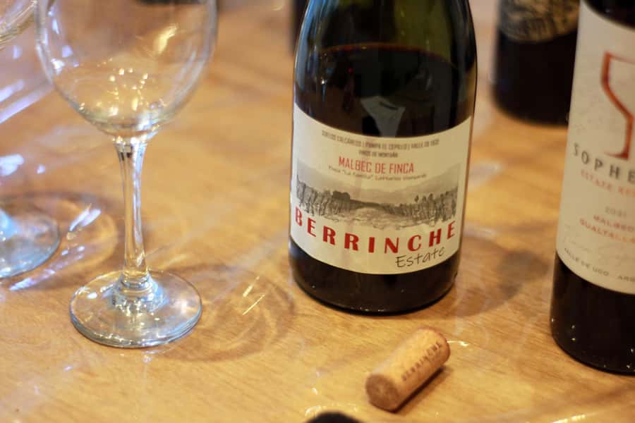 Premium Empanadas Cooking Class & Wine Tasting Experience - What happens during the two-hour class