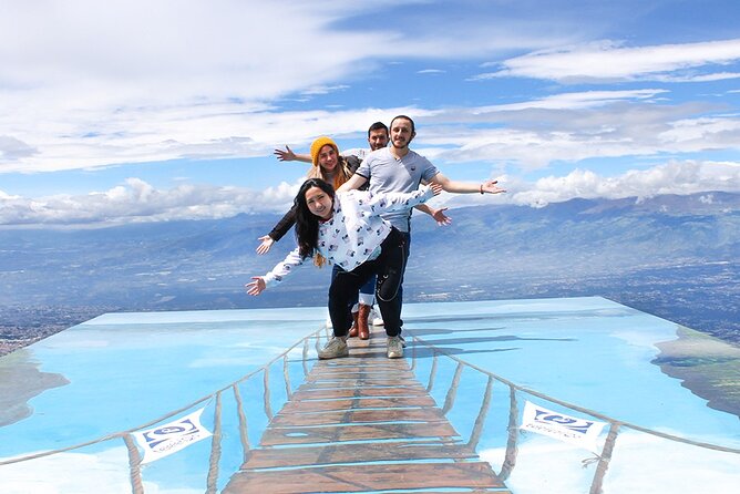 PRIVATE CITY TOUR: Quito Colonial, Half the World and Cable Car - Mitad del Mundo and the equator stop