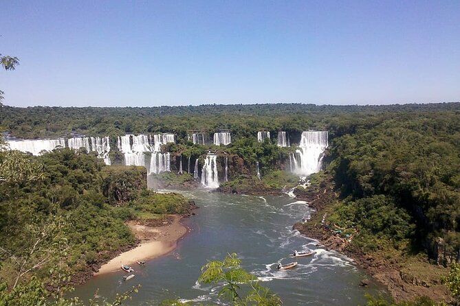 Private Day trip: Both sides of Iguazu Falls - Private transport matters at the international border