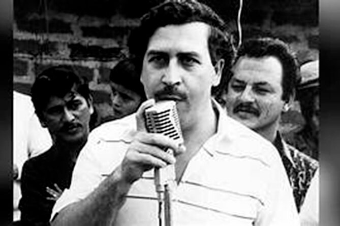 (Private Guatapé) Mansion Pablo Escobar+Paintball+Cuatrimoto+Boat - Why this Guatapé day trip feels different