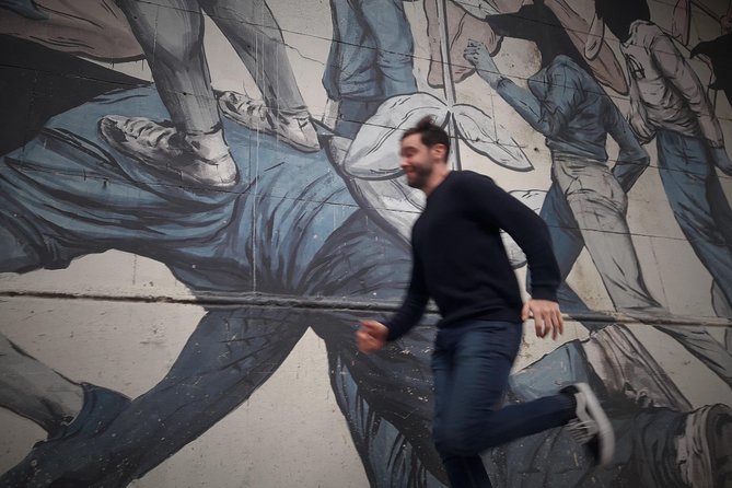 Private Off the Beaten Path: Hidden Urban Art Bike Tour - Bikes, traffic, fitness, and comfort