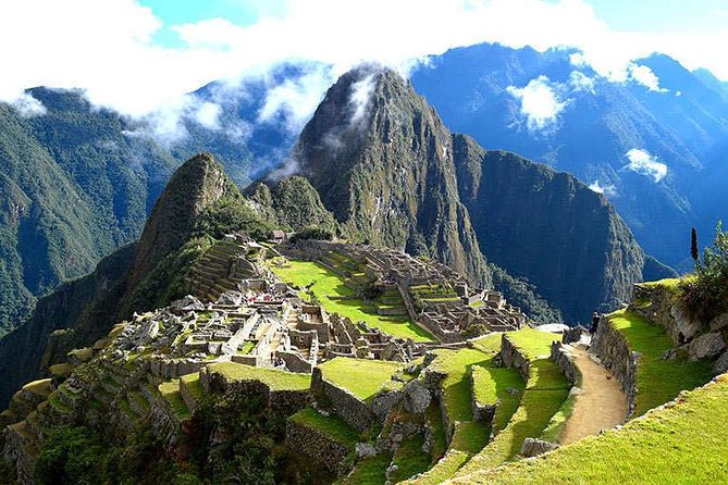 Private Tour: 2-Day Exploration of the Sacred Valley and Machu Picchu - Maras Salt Mines: A bright stop with a practical history