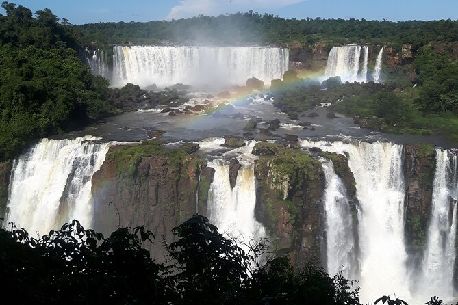 Private Tour: Brazilian side of Iguassu Falls - A two-hour visit built around the falls