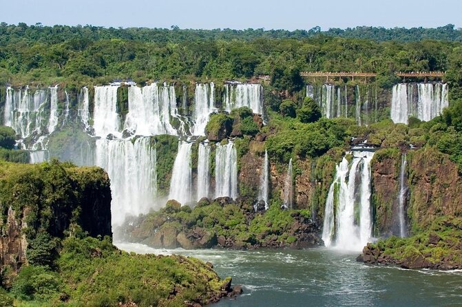 Private transport with guide to Brazil Falls + Bird Park - Key points to know before you book