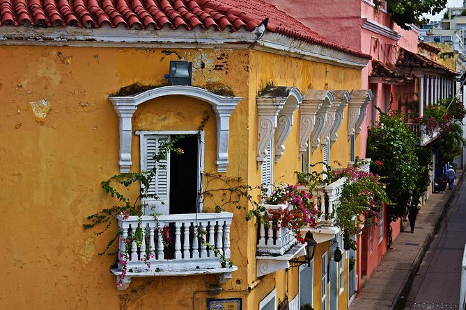 Private transportation from Santa Marta city to Cartagena - What the four-hour road journey is like