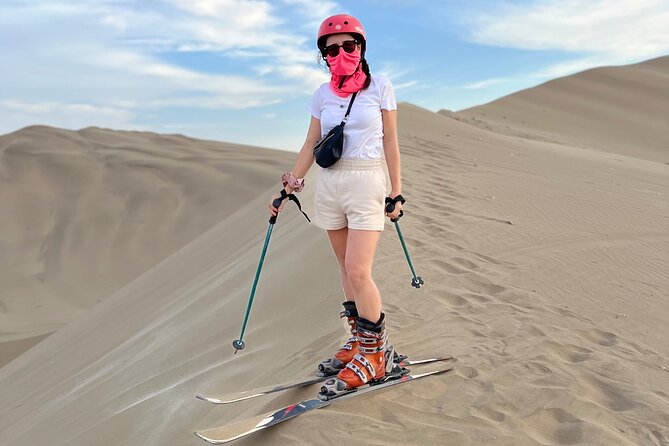 Professional Sandboarding and Sandskiing Tour, Ica, Peru - Photos and videos during the descents