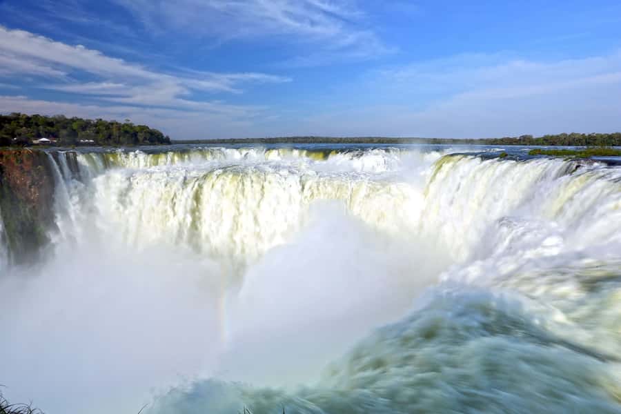 Puerto Iguazu: Iguazu Falls Argentinian Side Full-Day Tour - Key points to know before you book