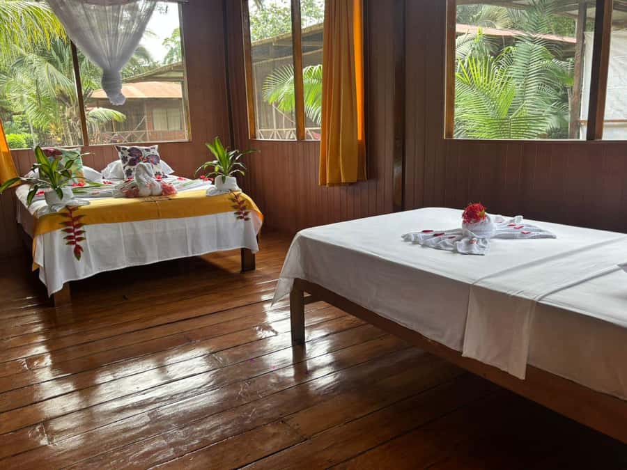 Puerto Maldonado: Sandoval Lake 4-Day, 3-Night Guided Tour - Meals, rooms, and the practical comfort level