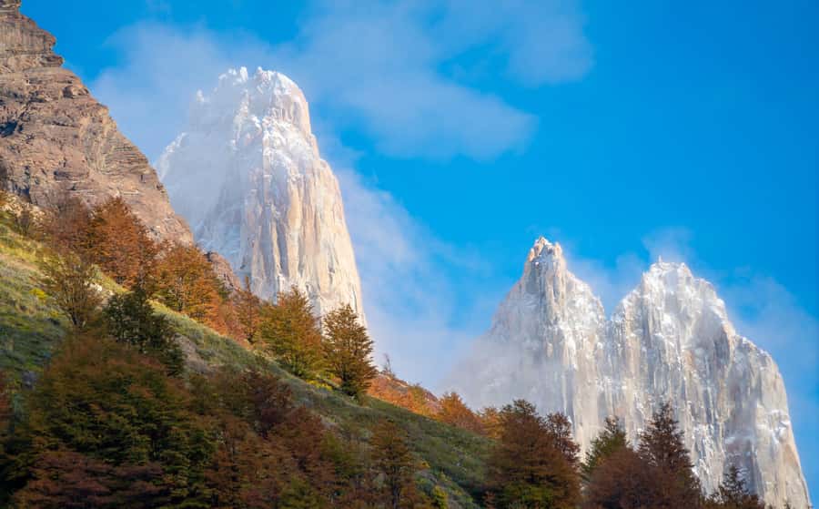 Puerto Natales: Base of the Towers Trekking Experience - The first climb through the Asencio Valley
