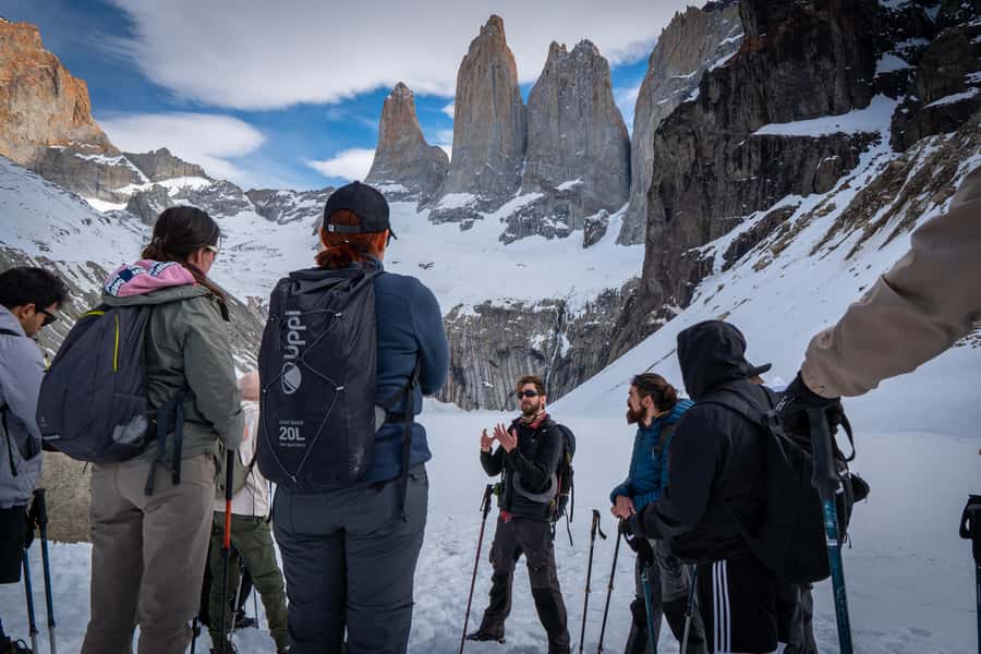 Puerto Natales: Base of the Towers Trekking Experience - El Chileno, the practical halfway stop