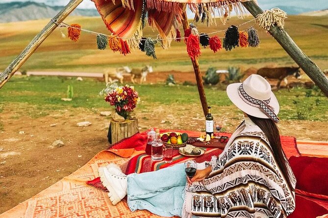 Quad bikes in Moray and Salineras and Picnic with llamas - Maras: more than 3,000 salt pools on a mountainside