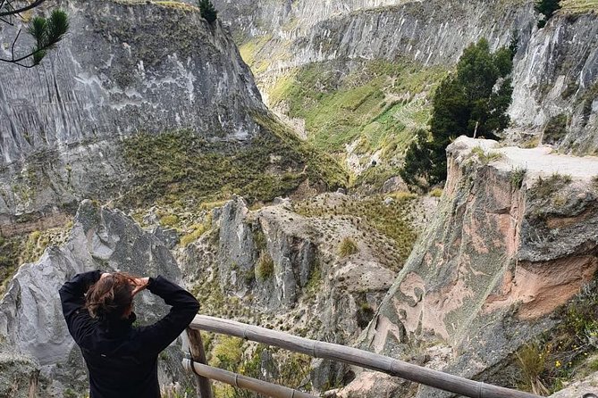 Quilotoa Cultural Hike - Why Quilotoa is worth the long ride from Quito