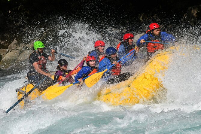 Rafting Futaleufu River Bridge to Bridge Section - Getting ready at Pedro Aguirre Cerda 537