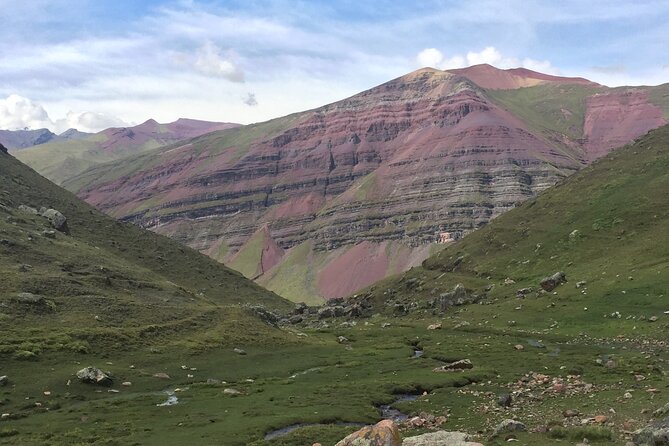Rainbow Mountain Cusco Full Day - Breakfast in Cusipata before the climb