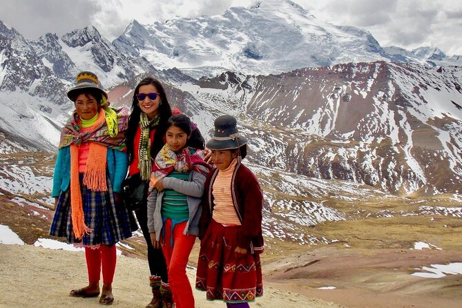 Rainbow Mountain in Cusco Full Day Tour - Forty minutes at the Rainbow Mountain viewpoint