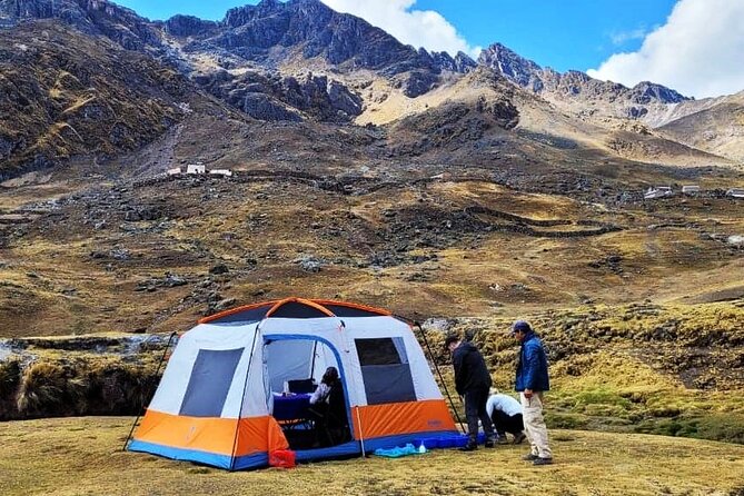 Rainbow Mountain & Red Valley Premium Tour with picnic - Vinicunca and the 360-degree view