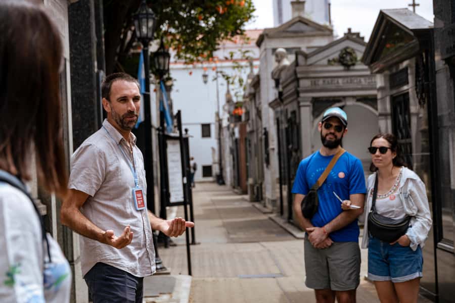 Recoleta Cemetery - Small Group Tour of History & Secrets - Is $49 good value?