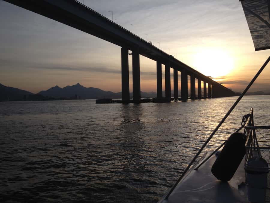 Rio: Boat Tour of Guanabara Bay - Fortresses, beaches, and the military story of the bay