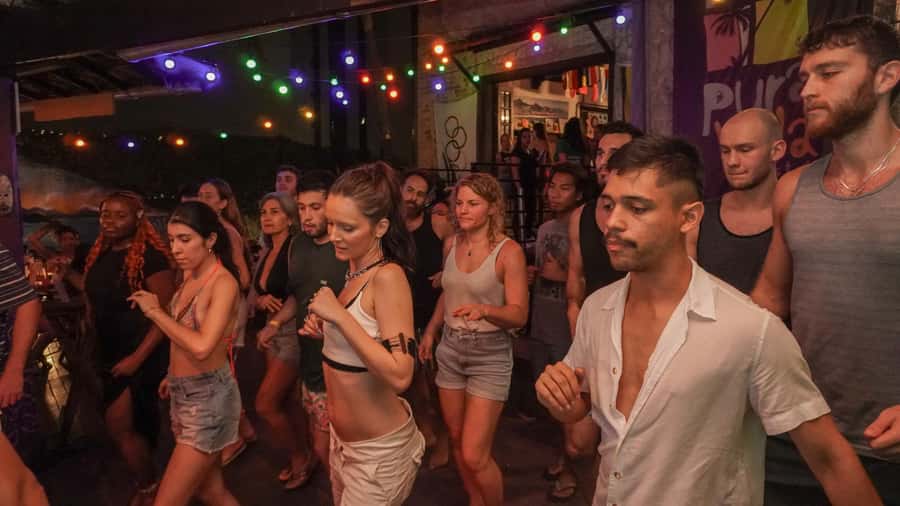 Rio: Caipirinha Workshop and Samba Class - The Gabriela cachaça finish