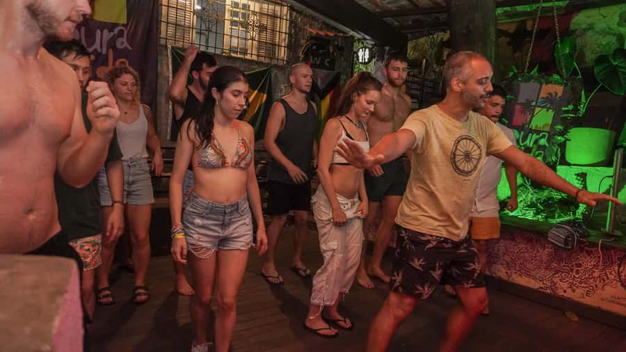 Rio: Caipirinha Workshop and Samba Class - Staying out after the class