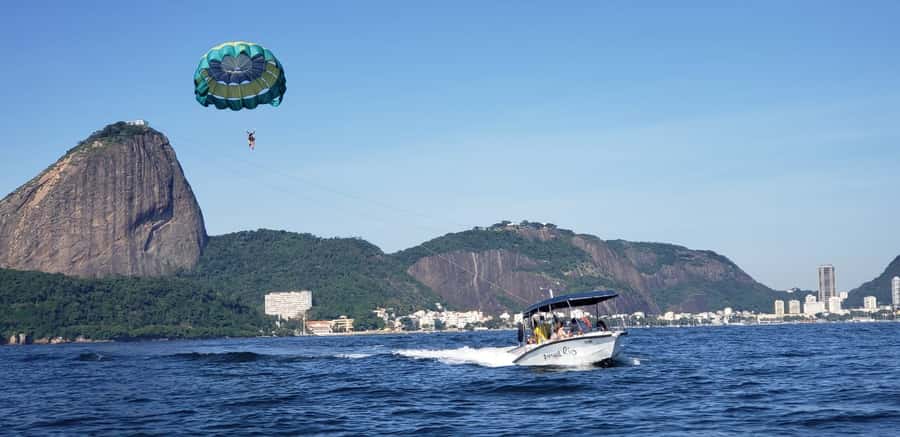 Rio de Janeiro: 2-Hour Boat Trip with Parasailing - How the boat route can change