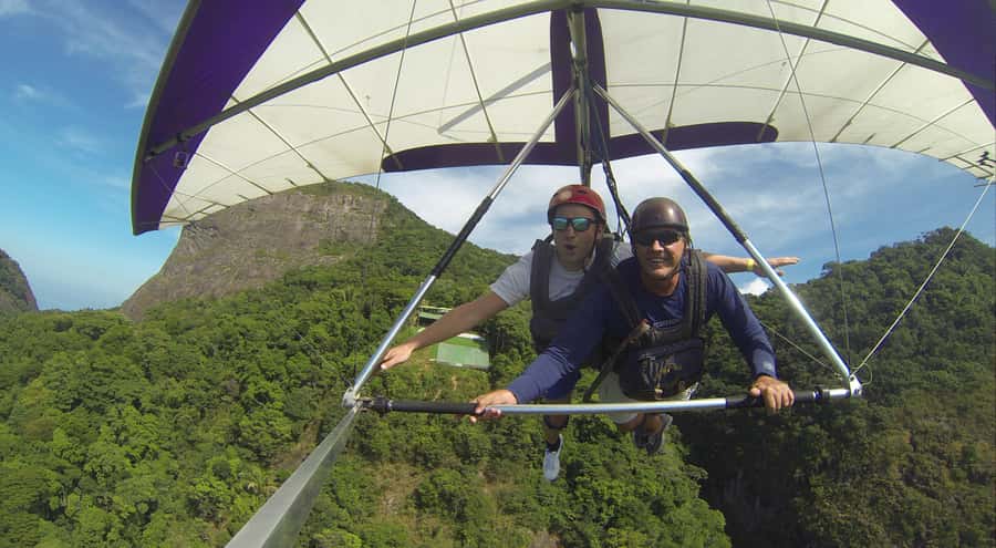 Rio de Janeiro: Hang Gliding or Paragliding Experience - The flight over Tijuca Forest and São Conrado