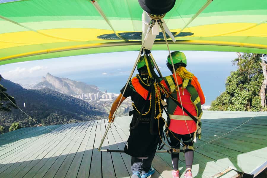 Rio de Janeiro: Hang Gliding Tandem Flight - Transfers, timing, and the meeting point