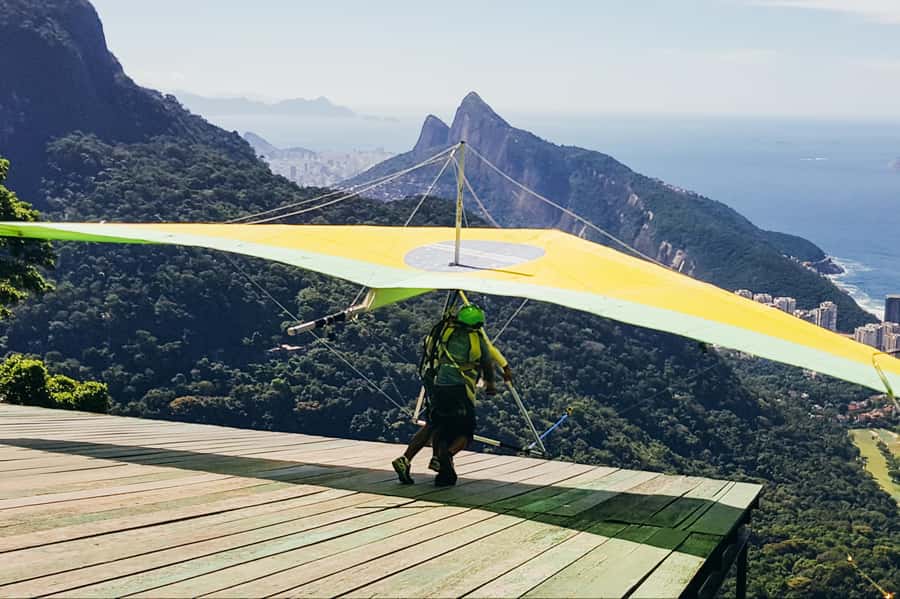 Rio de Janeiro: Hang Gliding Tandem Flight - Safety, comfort, and who should book