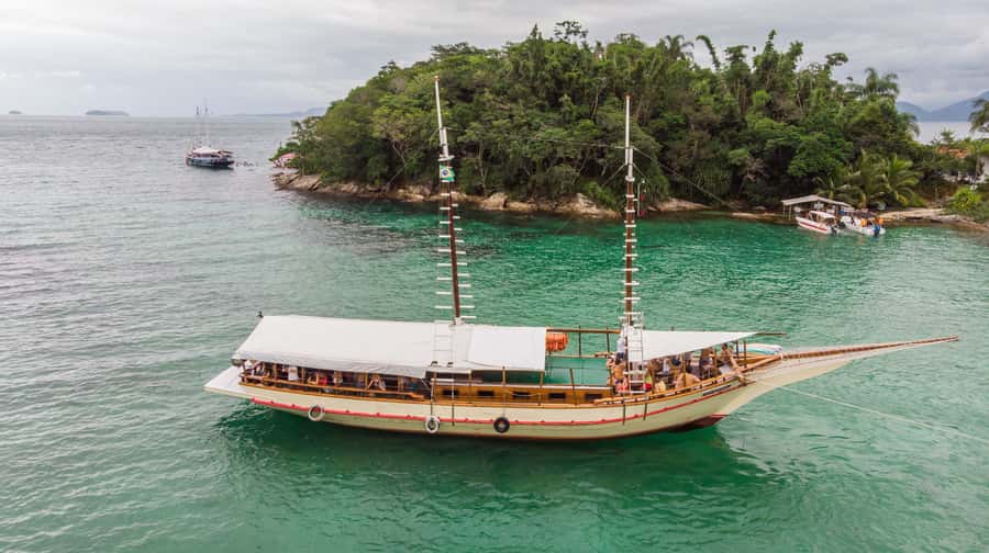 Rio de Janeiro: Ilha Grande with Boat Tour & Optional Lunch - The long road from Rio to Costa Verde