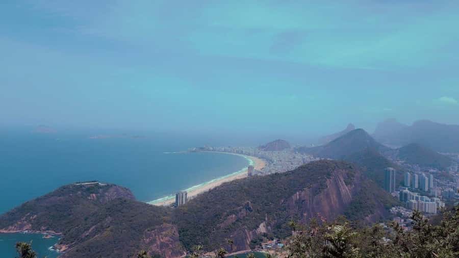 Rio de Janeiro: Private City Tour with Hotel Pickup - São Bento Monastery, Maracanã, and Mirante Dona Marta