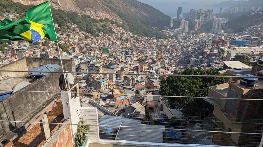 Rio de Janeiro: Private City Tour with Hotel Pickup - A taste of everyday Carioca life