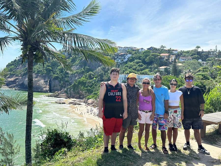 Rio de Janeiro: Private City Tour with Hotel Pickup - Rodrigo’s guiding style