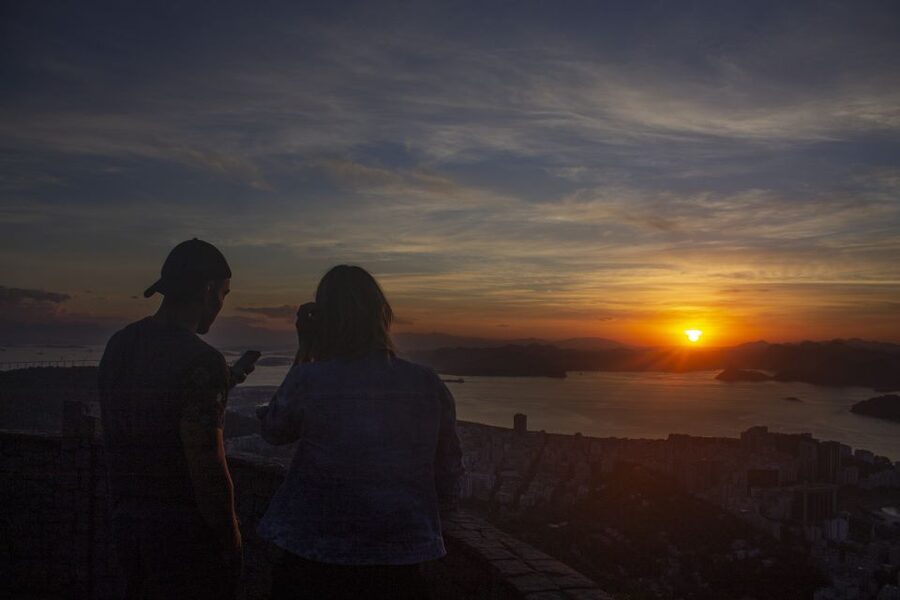 Rio de Janeiro: Private Sunrise Tour at Mirante Dona Marta - Is $129 good value for up to four people?