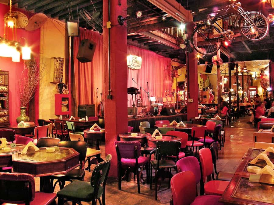 Rio de Janeiro: Rio Scenarium Entrance, Dinner, and Open Bar - What the three-hour open bar actually includes