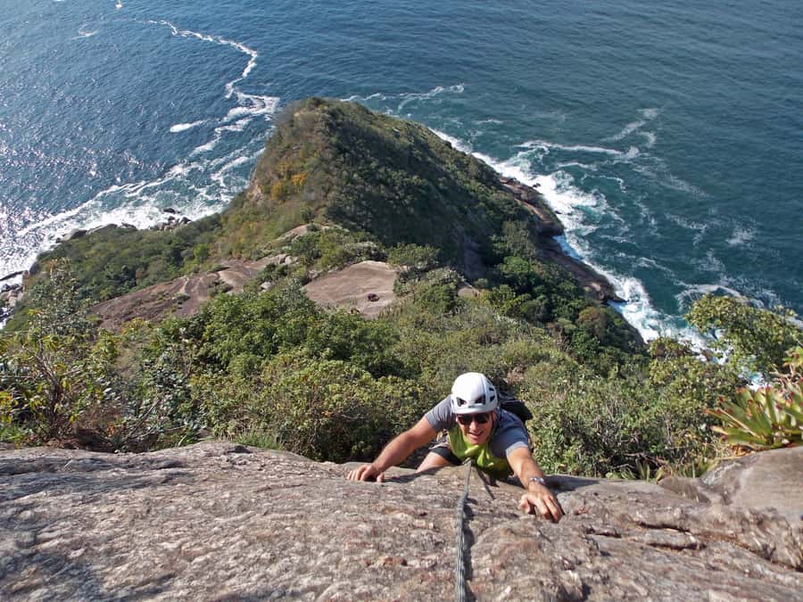 Rio de Janeiro: Sugarloaf Mountain Hike and Climb - Steep ramps and scrambling on the upper trail