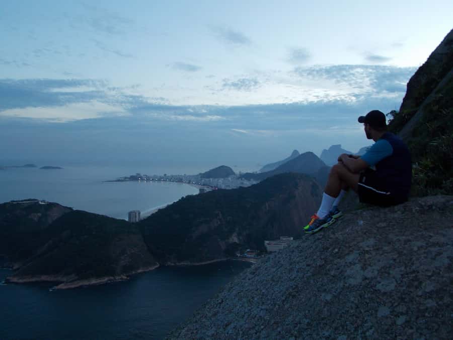 Rio de Janeiro: Sugarloaf Mountain Hike and Climb - The 20-meter wall and your first climbing moves