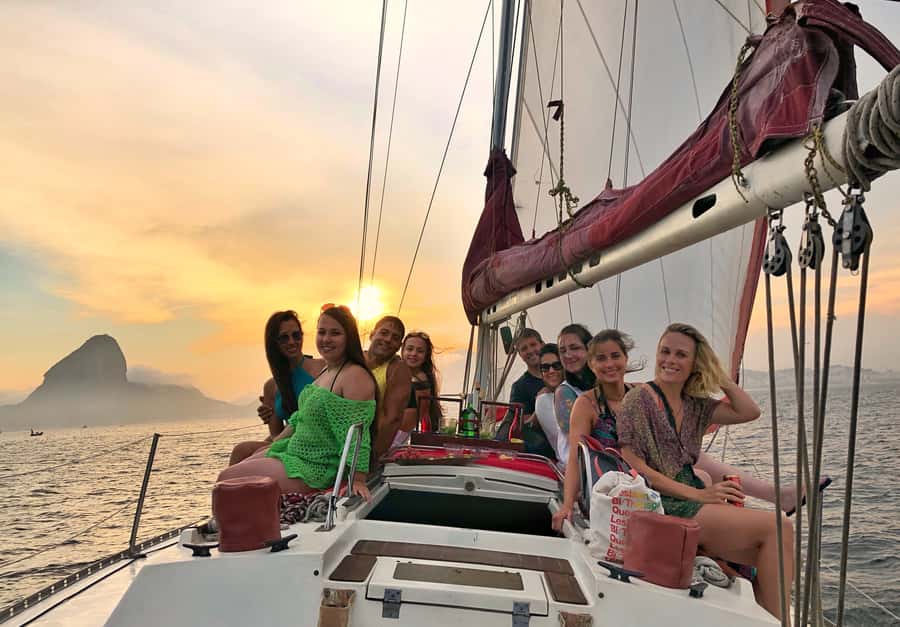 Rio de Janeiro: Sunset Sailing Tour - Sugarloaf and Christ the Redeemer at sunset
