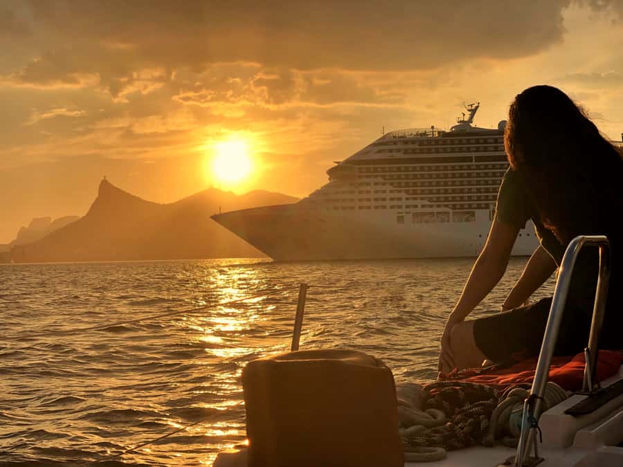 Rio de Janeiro: Sunset Sailing Tour - The small group makes a real difference