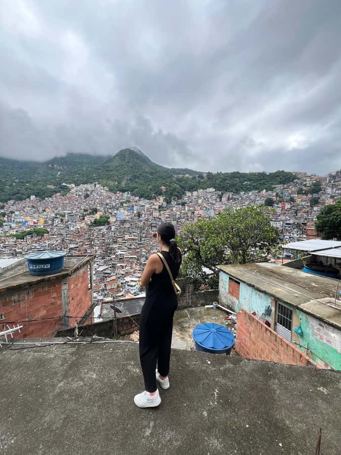 Rio: Favela Rocinha Tour with Local Guide & Secret Spots - Walking the lanes and meeting local life