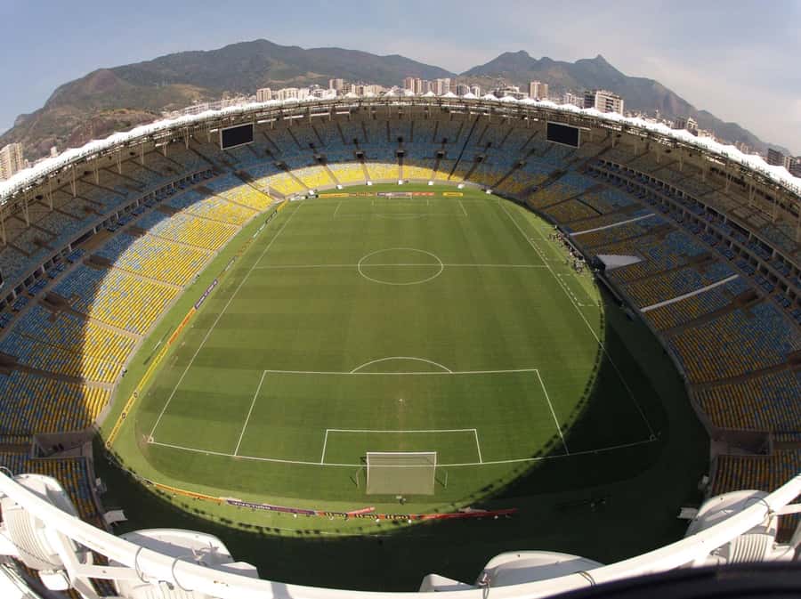Rio: Maracanã Stadium Official Entrance Ticket - Walking through the players’ tunnel