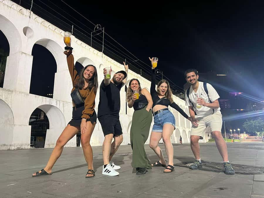 Rio: Pub Crawl in Lapa with Cachaça Tasting and Live Samba - Price, included drinks, and what you still pay for