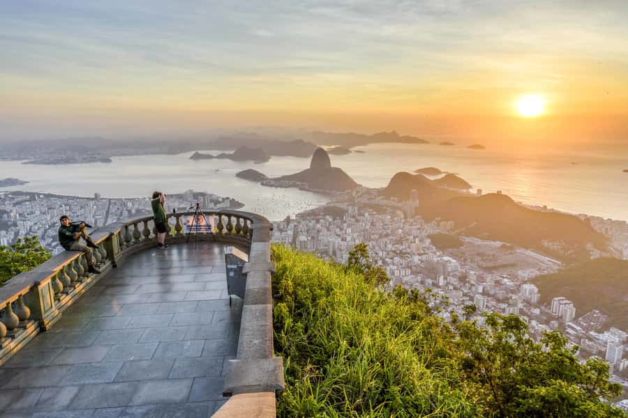 Rio: Sugarloaf Cable Car and Corcovado Train Tickets - Taking the Sugarloaf Cable Car to 396 meters