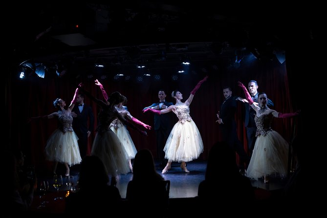 Rojo Tango Show and Optional Dinner Including Private Transfer - A small room with very close dancing