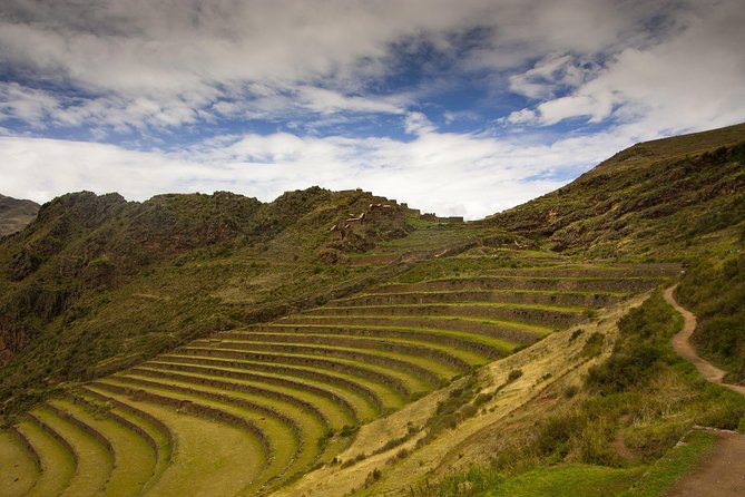 Sacred Valley and Machu Picchu Tour in 2 days with Peru Vip - The early bus and your Machu Picchu visit