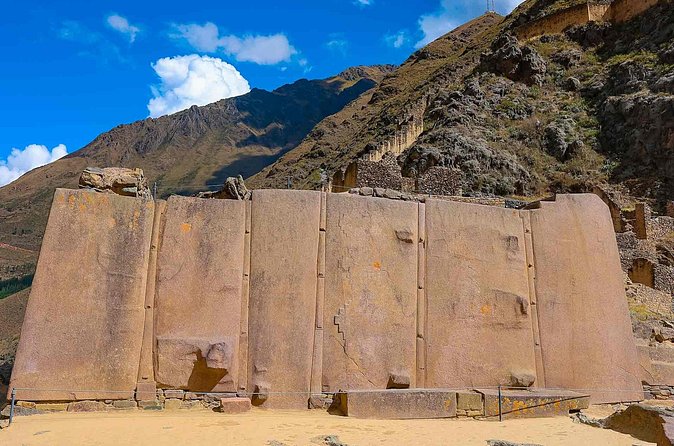Sacred Valley Full-Day Private Tour from Urubamba & Ollantaytambo - Lunch near Maras: a useful pause in a long day