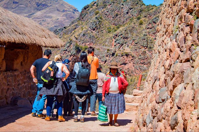 Sacred Valley of the Incas - Pisaq, Ollantaytambo and Chinchero - Urubamba lunch breaks up the day