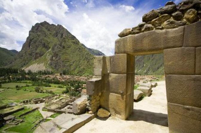 Sacred Valley of the Incas - Pisaq, Ollantaytambo and Chinchero - Pisac: ruins, views, and a craft market