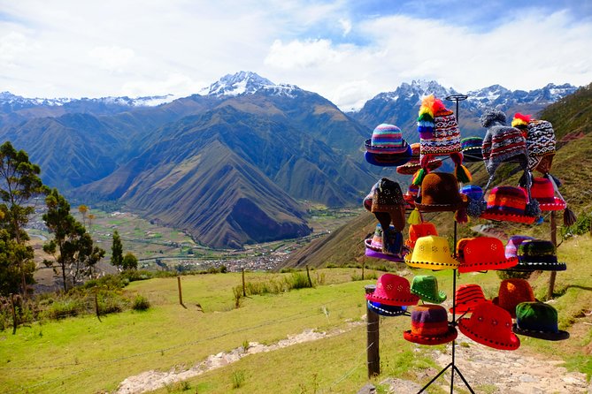 Sacred Valley Pisac Ollantaytambo and Chinchero Full-Day Tour - Starting in Cusco: pickup and the first practical detail